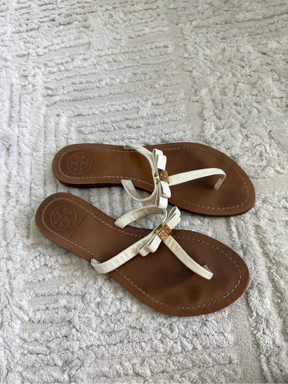 Tory Burch Leighanne thong sandals size 7